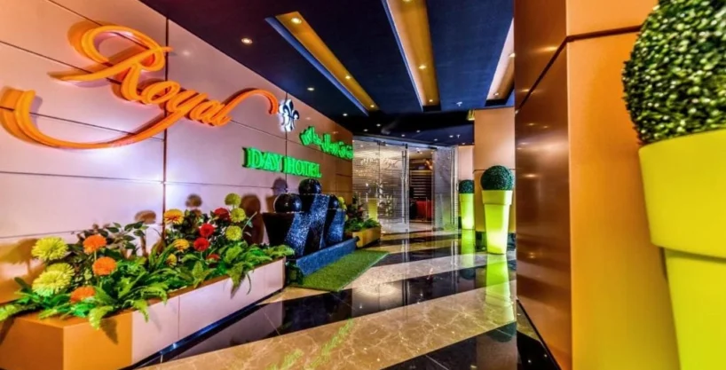 Royal Day October Hotel